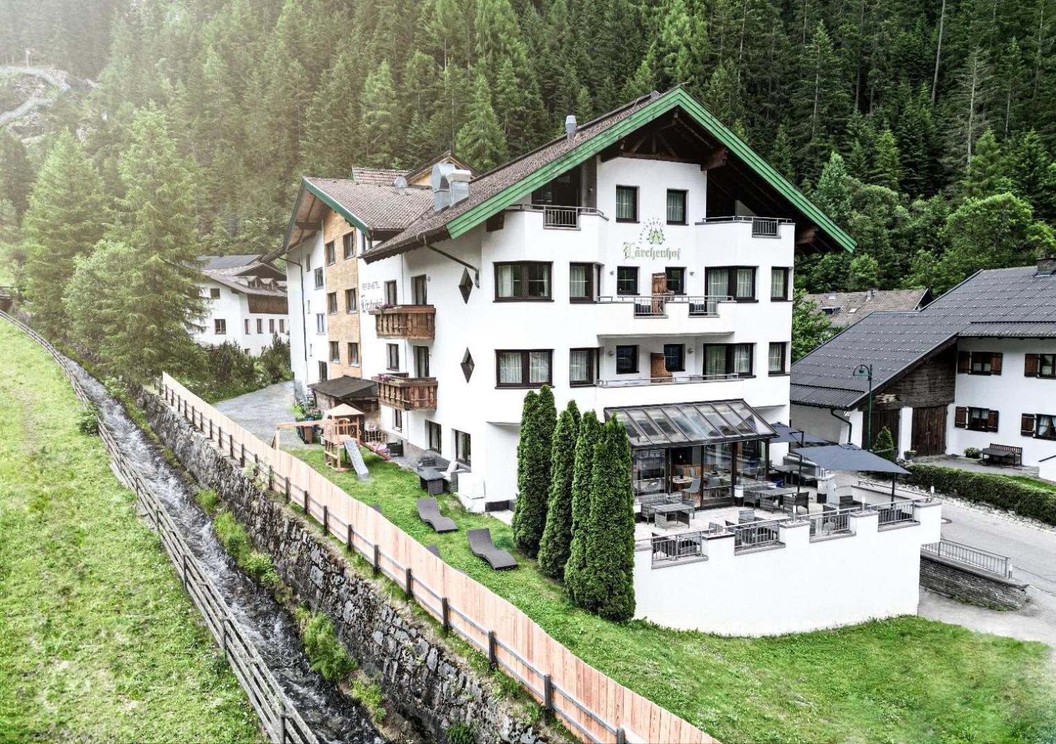 Hotel Laerchenhof Kaunertal Exterior photo